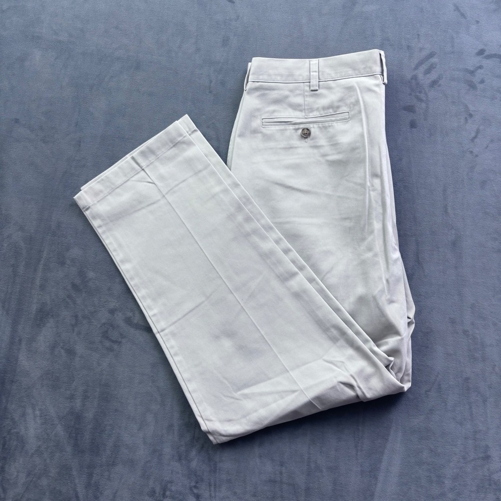 LL Bean Classic Fit Chinos Mens 37x32 Light Khaki Cotton Twill Pants 212330